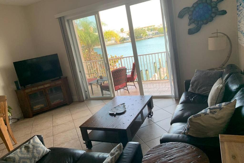 Luxury And Spacious Waterside Getaway Clearwater Beach Exteriér fotografie